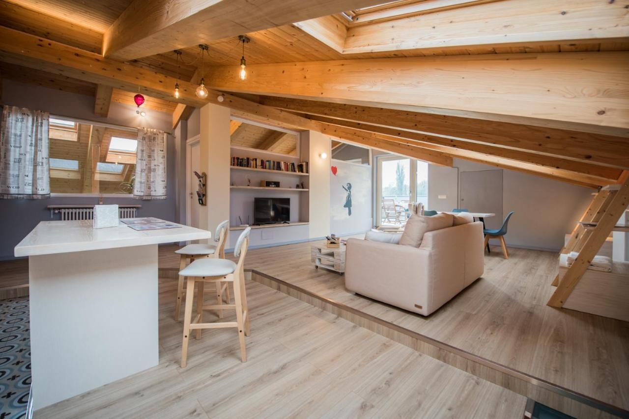 Loft 29 Mansardato Con Ampio Terrazzo Bussoleno エクステリア 写真