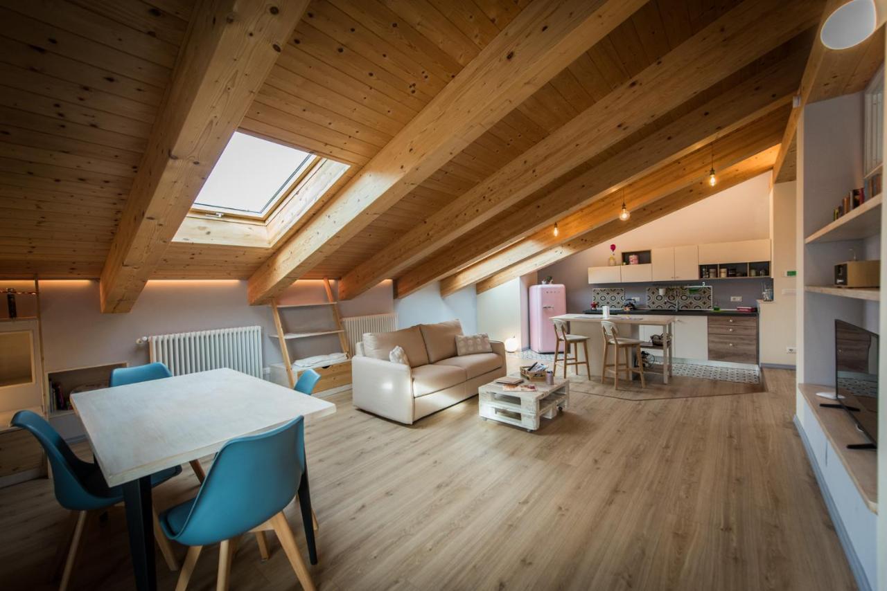 Loft 29 Mansardato Con Ampio Terrazzo Bussoleno エクステリア 写真