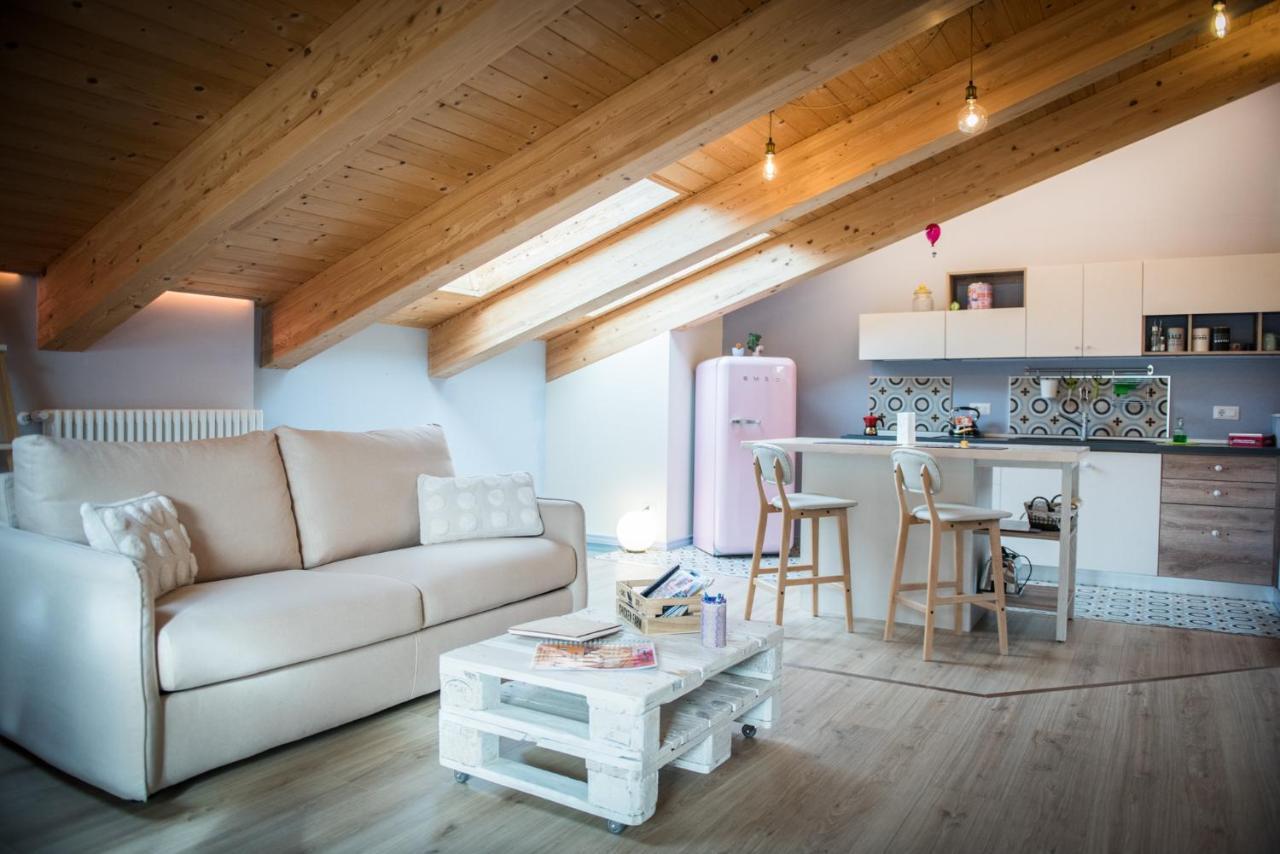 Loft 29 Mansardato Con Ampio Terrazzo Bussoleno エクステリア 写真