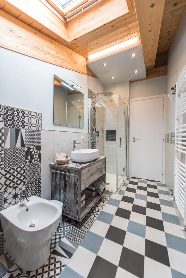 Loft 29 Mansardato Con Ampio Terrazzo Bussoleno エクステリア 写真