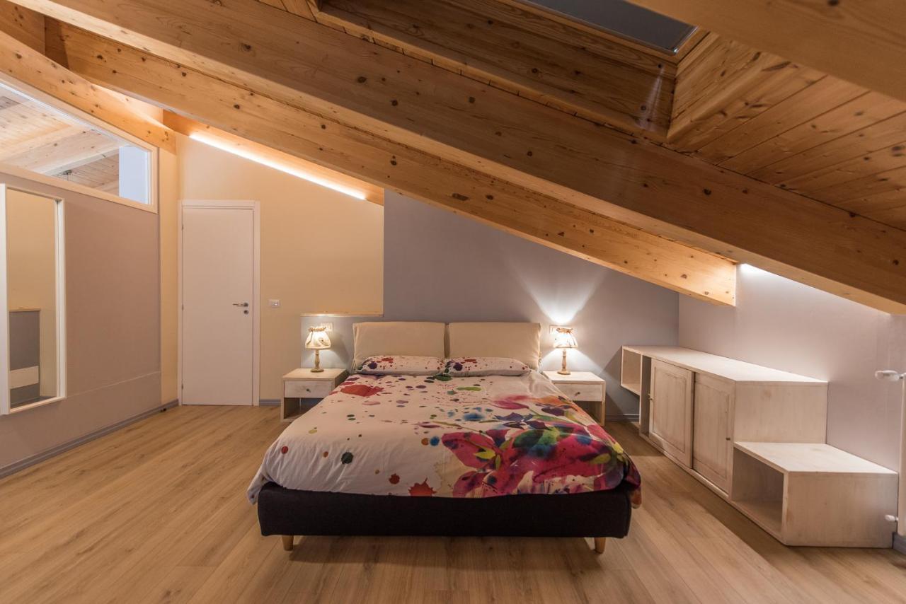 Loft 29 Mansardato Con Ampio Terrazzo Bussoleno エクステリア 写真